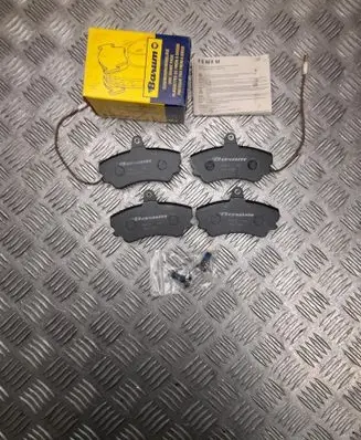 Renault Espace II Brake pads (rear) BA2013