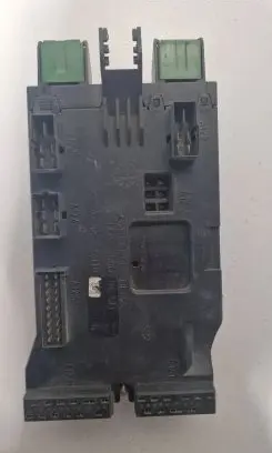 Mercedes-Benz Sprinter W901 W902 W903 W904 Fuse box set 0005400650 085010