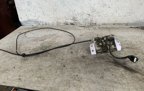 Mitsubishi ASX Engine bonnet/hood lock/catch