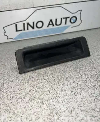 BMW 5 E39 Glove box central console 51168159701