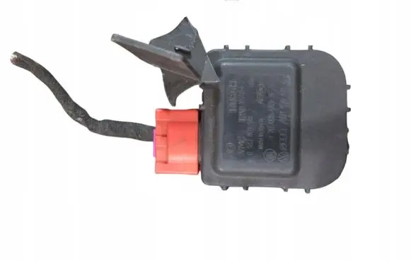 Audi A6 S6 C5 4B A/C air flow flap actuator/motor 0132801140