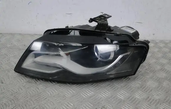 Audi A4 S4 B8 8K Headlight/headlamp 8K0941003C