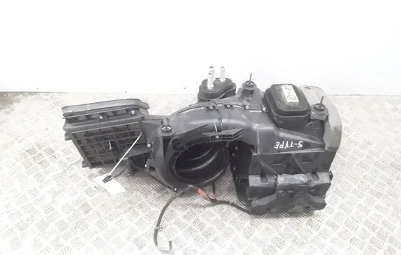 Interior heater climate box assembly