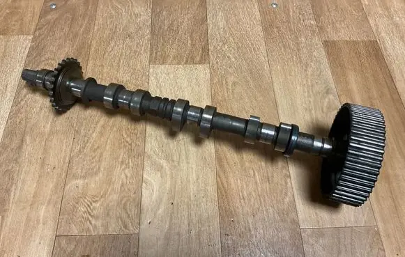 Hyundai Coupe Camshaft R5C010 CBX01A