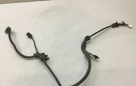 Toyota RAV 4 (XA50) Rear ABS sensor wiring 890C042010 69239597