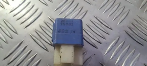 Nissan Almera Other relay 2523079981