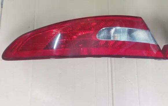 Jaguar XF X250 Rear/tail lights 8X2313405BD