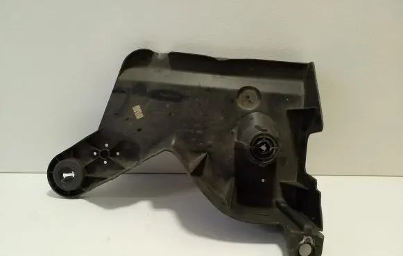 Opel Vivaro Fuel tank bottom protection 9816482080