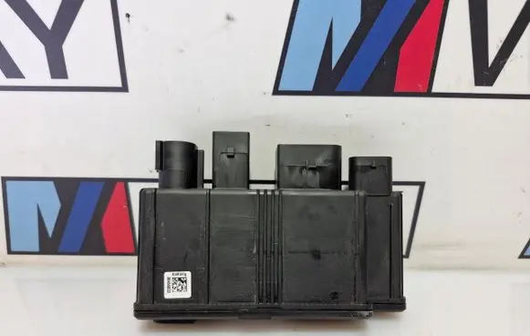 BMW 2 F45 Ignition amplifier control unit 