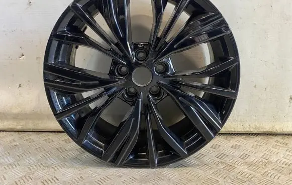 R19 alloy rim