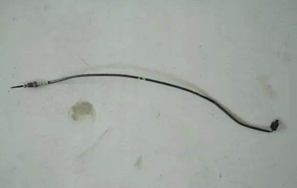 BMW 5 F10 F11 Exhaust gas temperature sensor 8514929