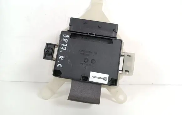 Volvo S60 Hand brake control module 31445647