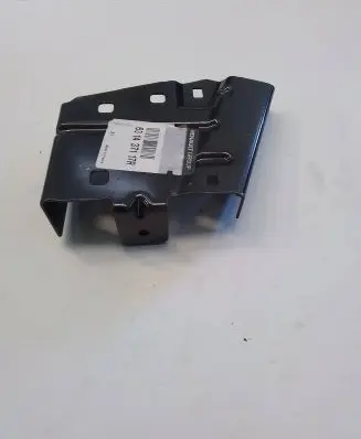 Renault Master III Fender mounting bracket 631438806R