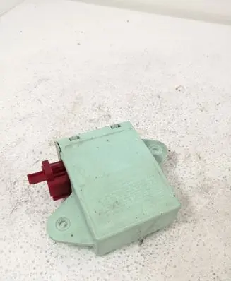 Chrysler Voyager Other control units/modules 04686087
