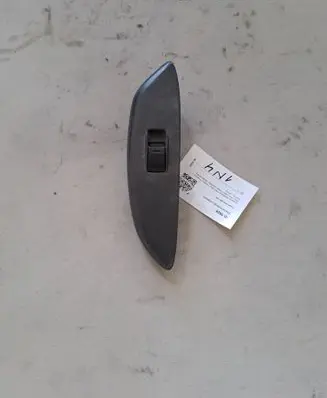 Toyota Yaris Electric window control switch