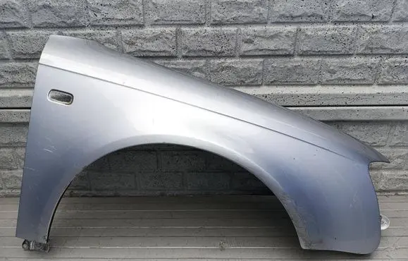 Audi A4 S4 B7 8E 8H Fender
