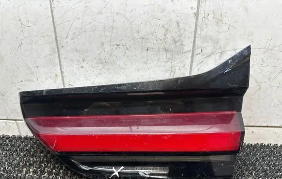 BMW 5 G30 G31 G38 Tailgate rear/tail lights 8493830 662252 662000