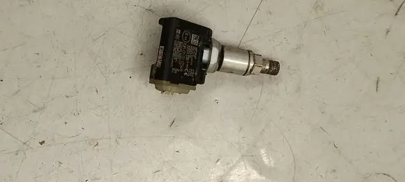 BMW X3 G01 Tire pressure sensor 6887140