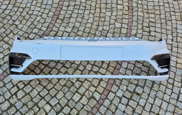 Volkswagen Golf Sportsvan Front bumper 510807221L