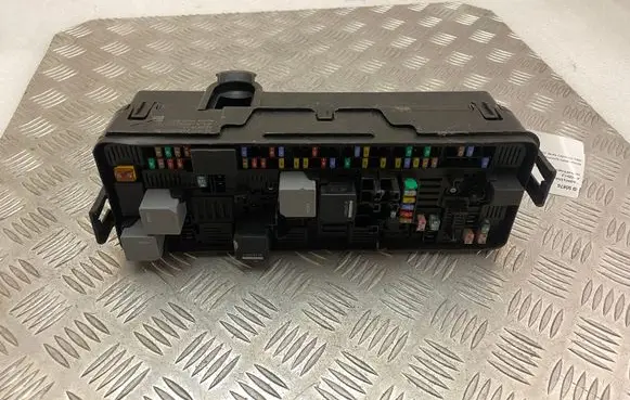 Land Rover Range Rover Sport L494 Fuse module JPLA14N030AC