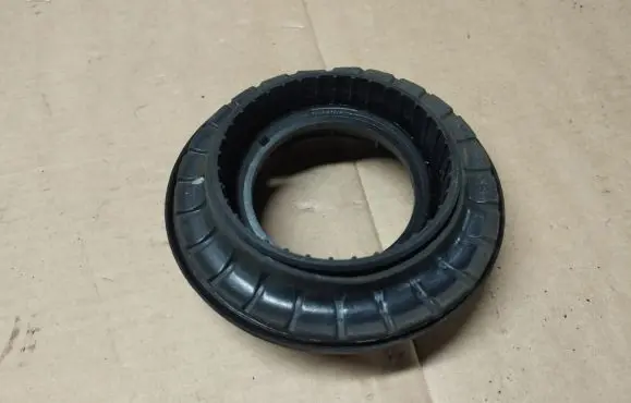 Peugeot 308 Front coil spring rubber mount 