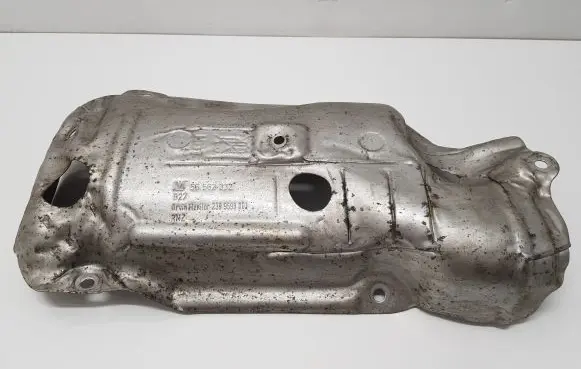 Opel Insignia A Exhaust heat shield 55562332