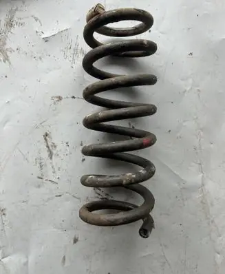 Suzuki Grand Vitara I Front coil spring
