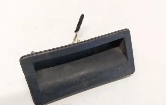 Audi A4 Allroad Tailgate opening switch 