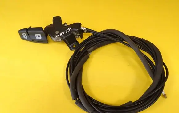 Alfa Romeo 156 Fuel cap flap release cable 
