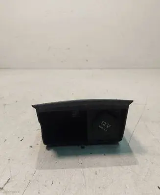 Mercedes-Benz B W245 Ashtray (rear) A1696801050 106985