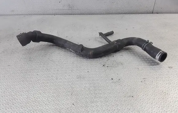 Volkswagen PASSAT B5 Engine coolant pipe/hose 4B0121101E