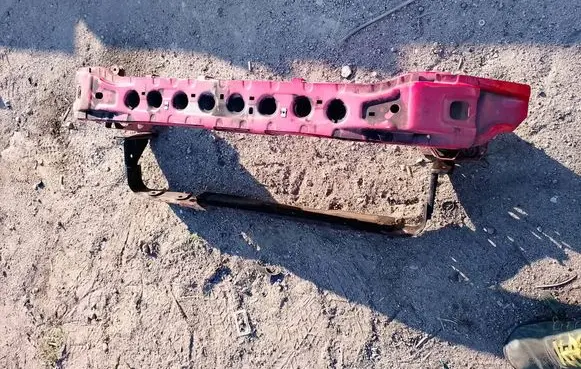 Ford Kuga II Radiator support slam panel 0258