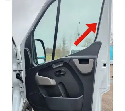 Opel Movano B Rubber seal front door window/glass 
