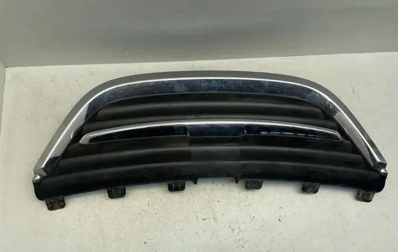 Saab 9-5 Front bumper upper radiator grill 12756827