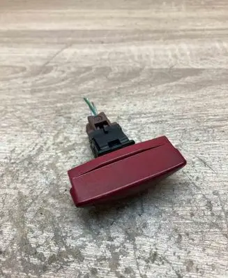 Citroen C5 Hazard light switch 96326950KR WITHPLUG