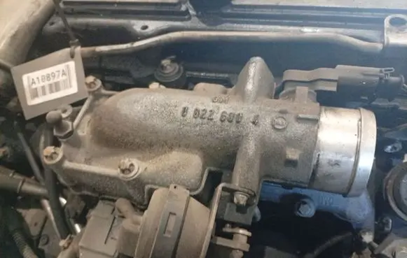 Saab 9-5 Throttle valve 08226804