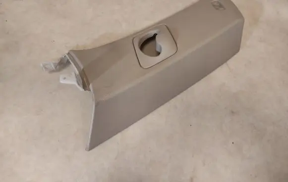 BMW X5 F15 (C) pillar trim 51437342556 7342556