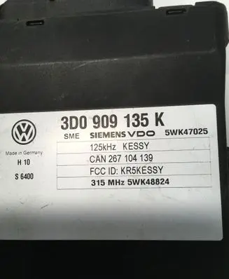 Volkswagen Touareg I Keyless (KESSY) go control unit/module 3D0909135K 267104139 5WK47025