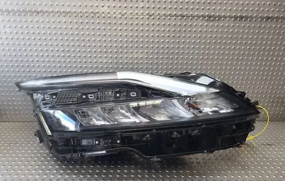 Nissan Qashqai J12 Headlight/headlamp S27730801 1008D02G