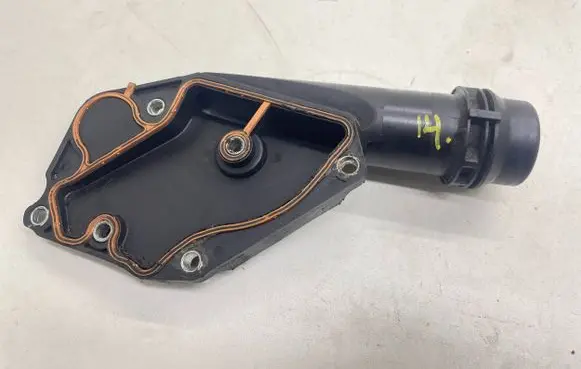 Thermostat/thermostat housing