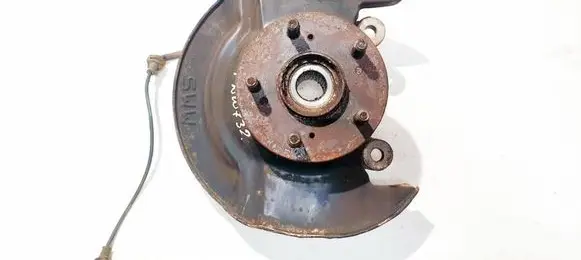Honda CR-V Front wheel hub