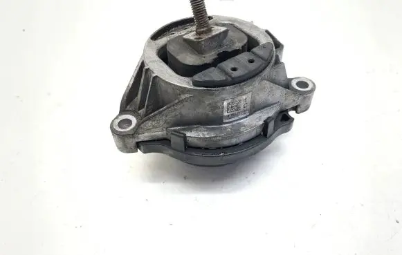 BMW X3 F25 Engine mount bracket 6785711 678571103