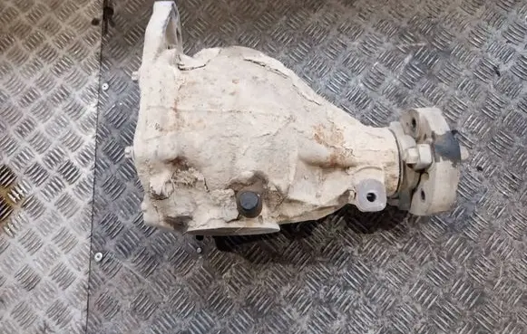 Mercedes-Benz C W203 Rear differential