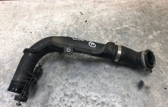Volkswagen Golf VI Intercooler hose/pipe 1K0145770AE