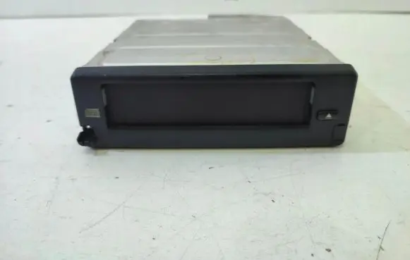 BMW 5 E60 E61 CD/DVD changer 6956939