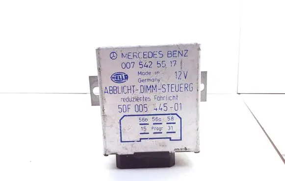 Mercedes-Benz Sprinter W901 W902 W903 W904 Hazard warning light relay 0075425517