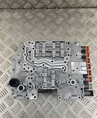 Audi Q5 SQ5 Transmission gearbox valve body 1087427124