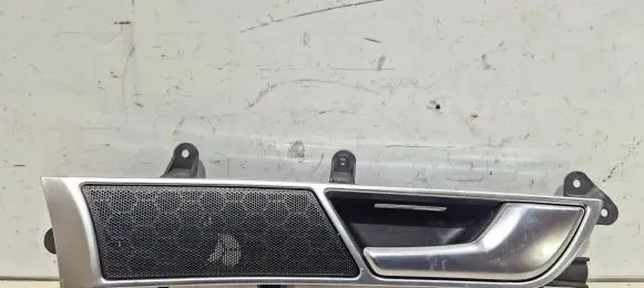 Audi A6 S6 C6 4F Front door interior handle 4f0837020