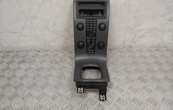 Volvo V50 Air conditioner control unit module 8623067