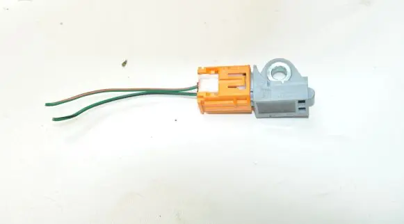 Mazda 6 Airbag deployment crash/impact sensor GDK457KC0